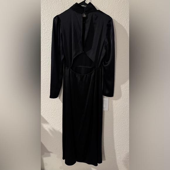 Aritzia Wilfred Elegant Black Long Sleeve Dress - Picture 2 of 4